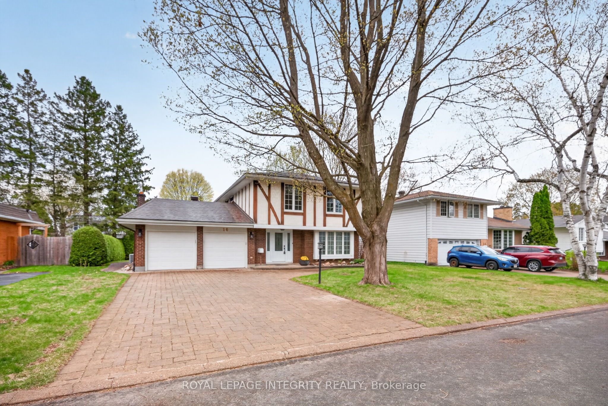 Additional image 3 of 16 Ancona Crescent, Ottawa, ON, K2G 0N8