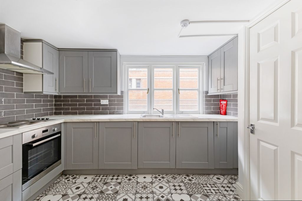 Additional image 13 of 2 bed flat to rentGeorge Street, Oxford OX1