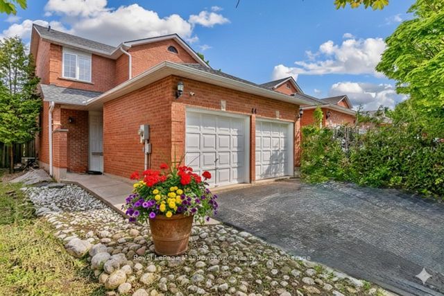 44 Corbett Street, Cambridge, ON, N1T 1V5