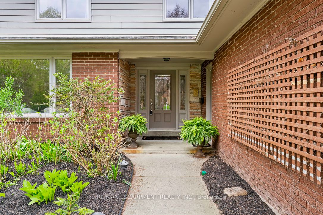 Additional image 3 of 1067 Fair Birch Drive, Mississauga, ON, L5H 1M4