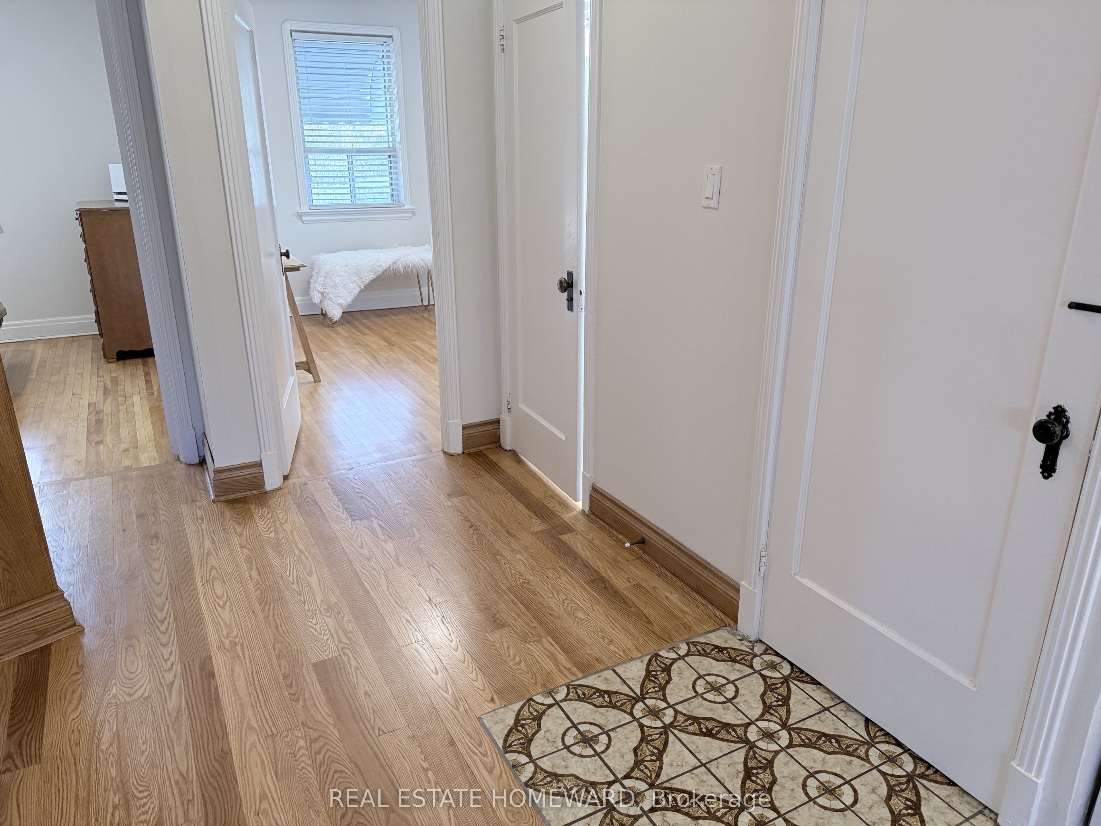 Additional image 6 of 63 O'connor Drive, Toronto, ON, M4K 2K3