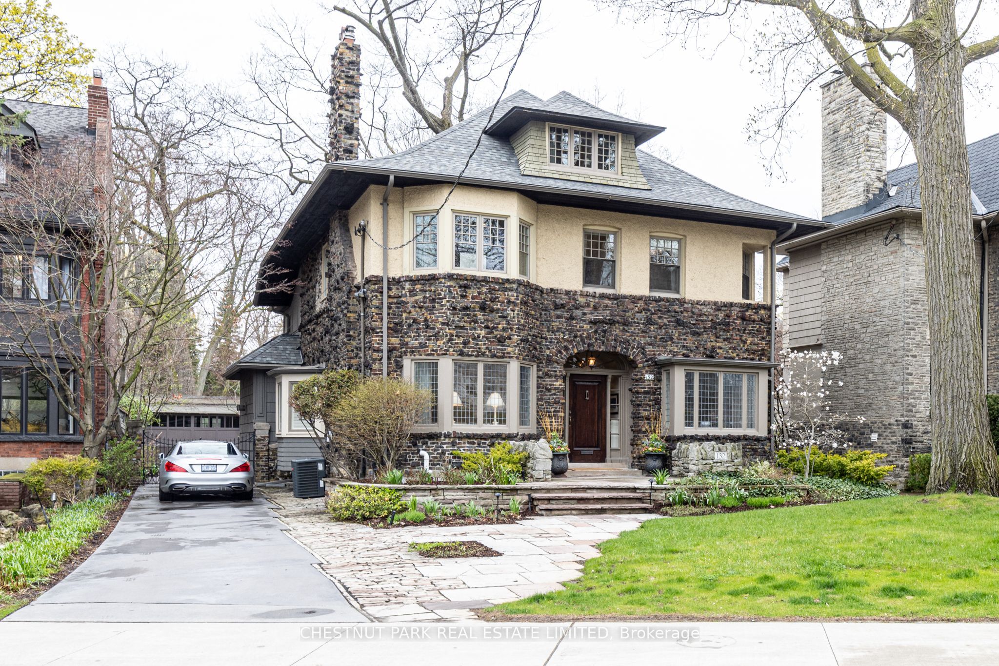 132 Glen Road, Toronto, ON, M4W 2W3