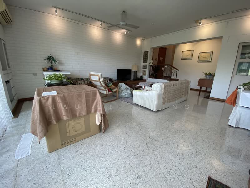 151 Cavenagh Road photo 2