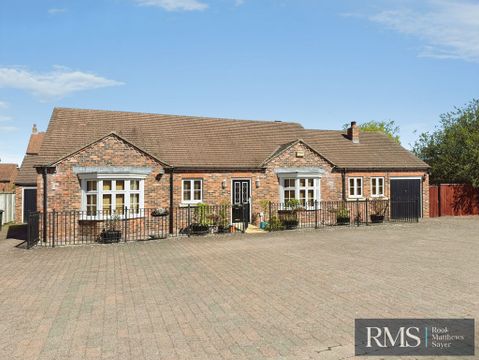 Brackenpeth Mews, Newcastle Upon Tyne NE3