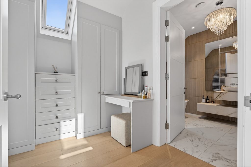 Additional image 25 of 5 bed detached house for saleDorney Reach Road Dorney Reach Maidenhead, Berkshire SL6