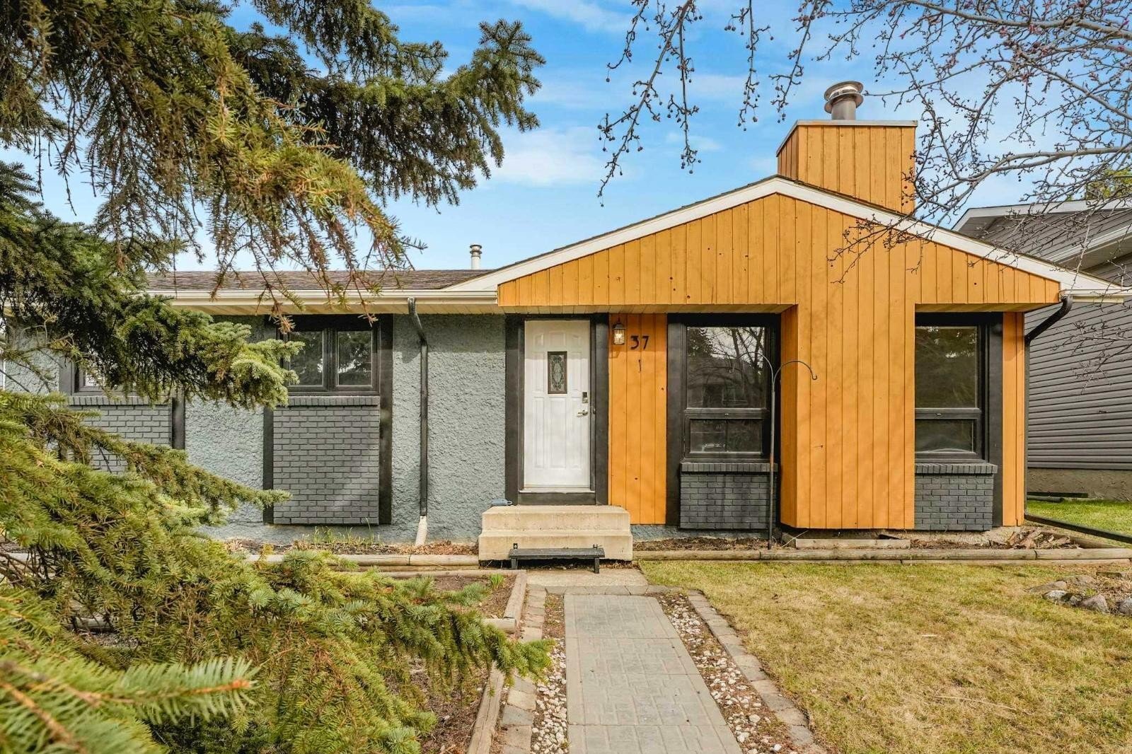 Additional image 8 of 37 Woodstock Drive, Sherwood Park, AB, T8A4C4