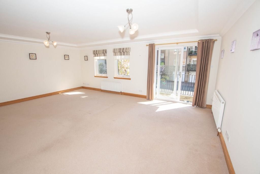 Additional image 6 of 2 bed flat to rentCaledonia Road, Kirkcaldy KY2