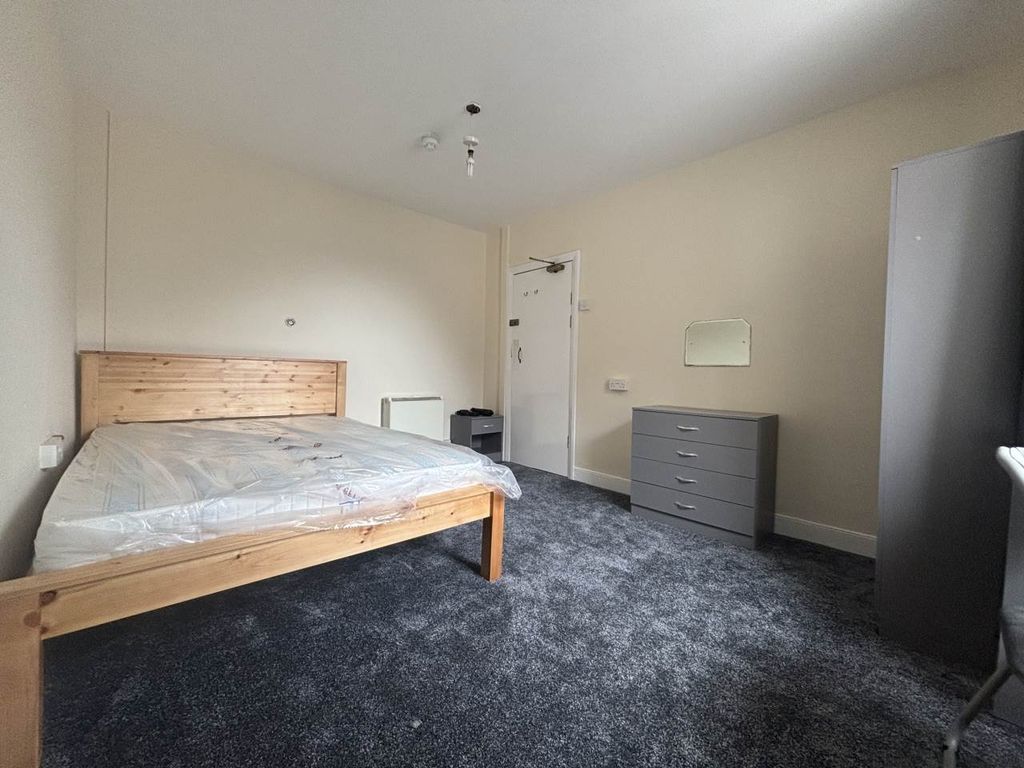 Additional image 7 of 6 bed property to rentQueens Road, Aberystwyth SY23