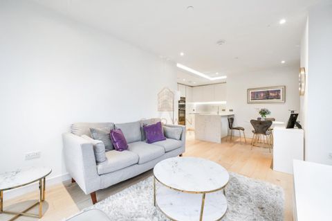Hampton Tower, Canary Wharf E14