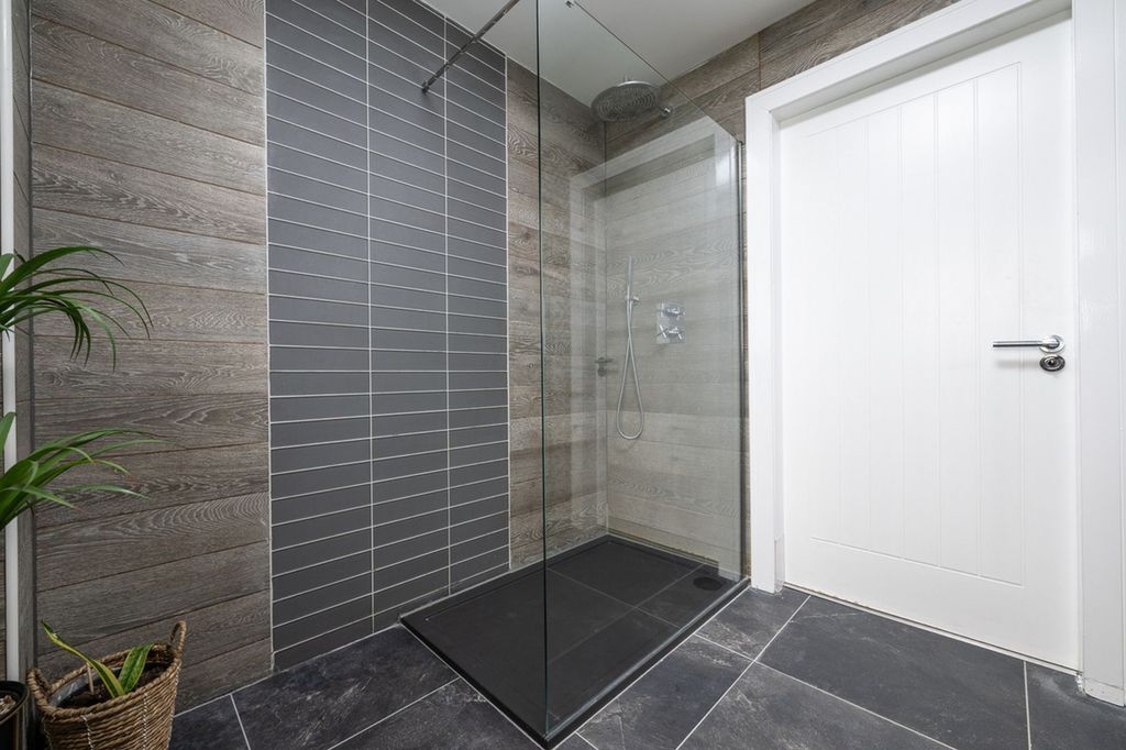 Additional image 20 of 4 bed detached house for saleLyle Road, Greenock PA16
