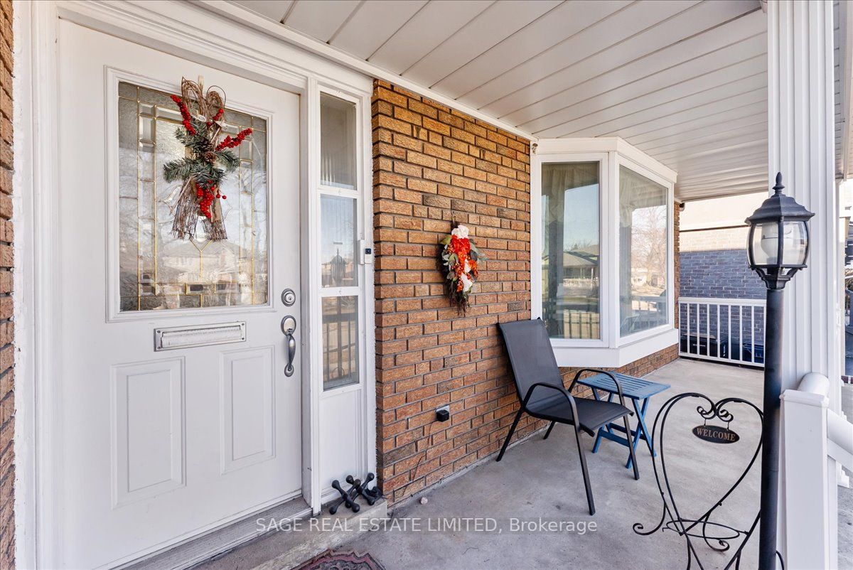 Additional image 2 of 27 Kathrose Drive, Toronto, ON, M2J 3P4