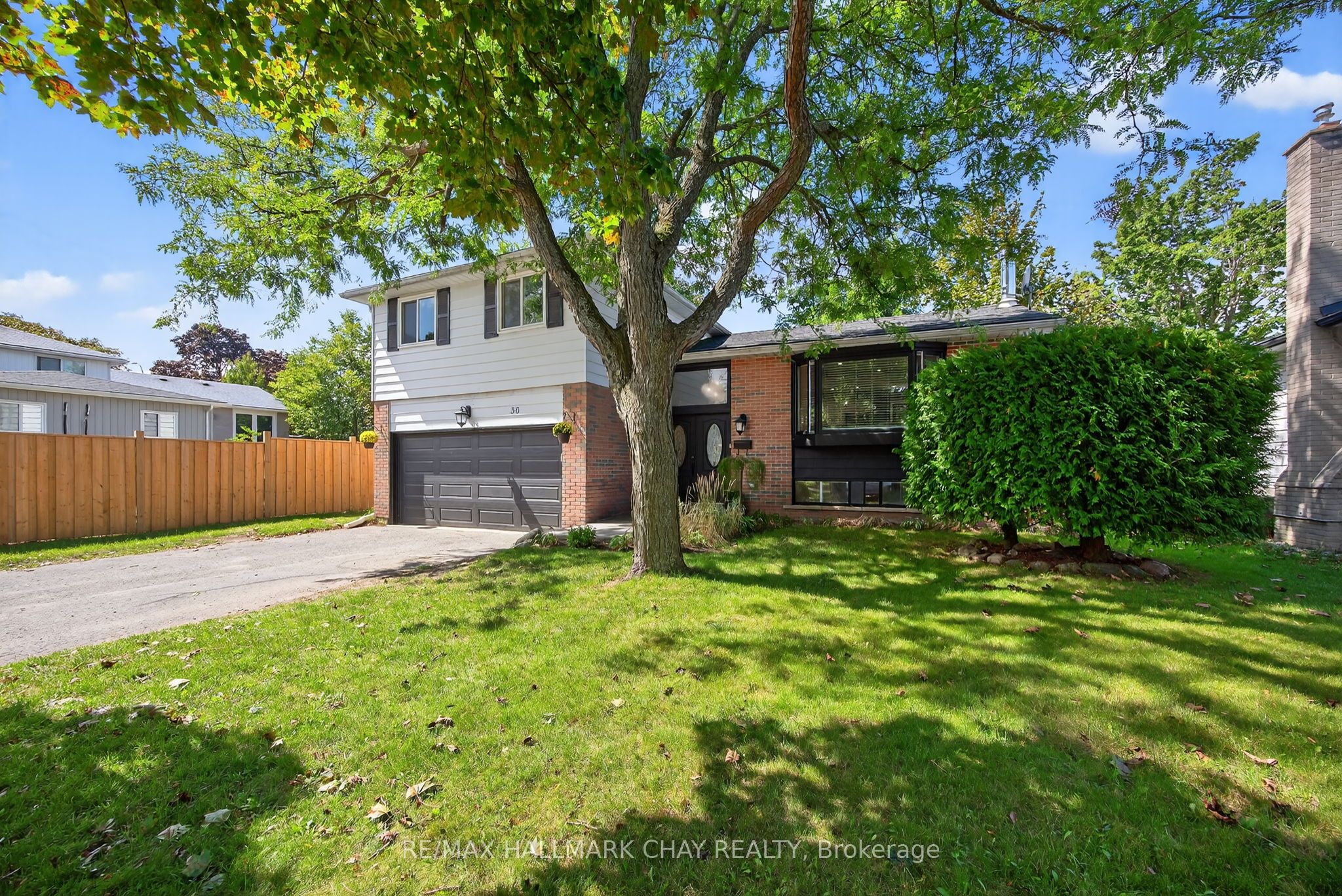 Additional image 2 of 56 Briar Road, Barrie, ON, L4N 3M4