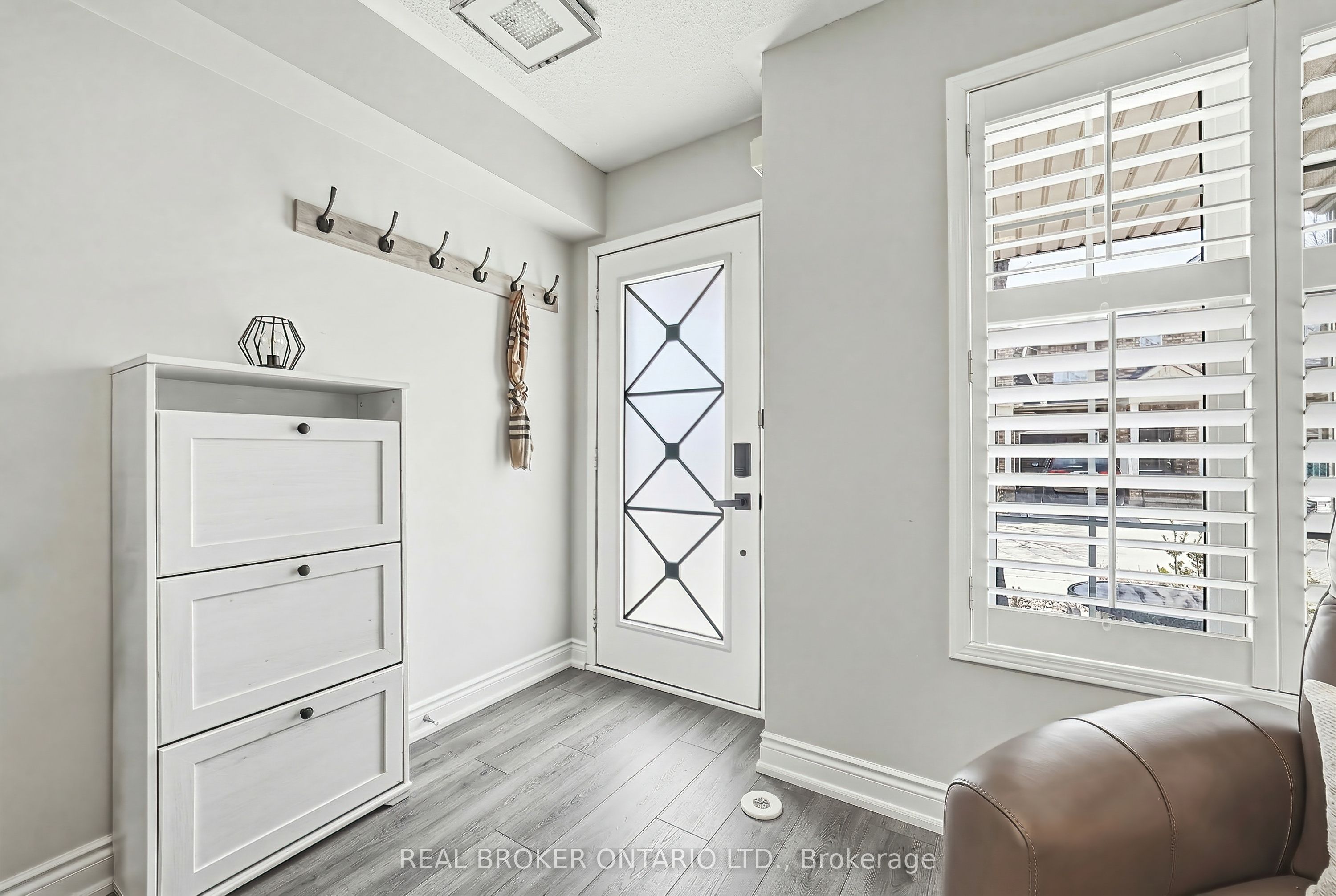 Additional image 3 of 2259 Seton Crescent, Burlington, ON, L7L 6Y4