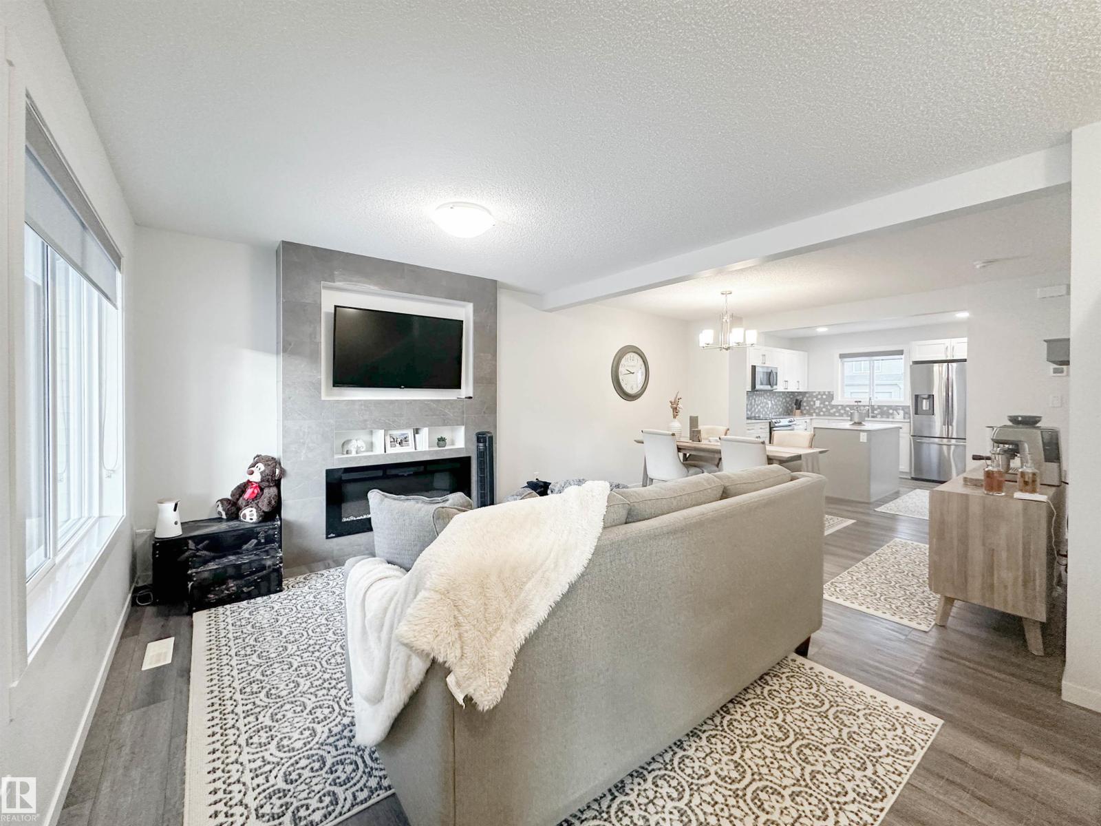 Additional image 3 of 1270 Rosenthal Boulevard NW, Edmonton, AB, T5T7N6
