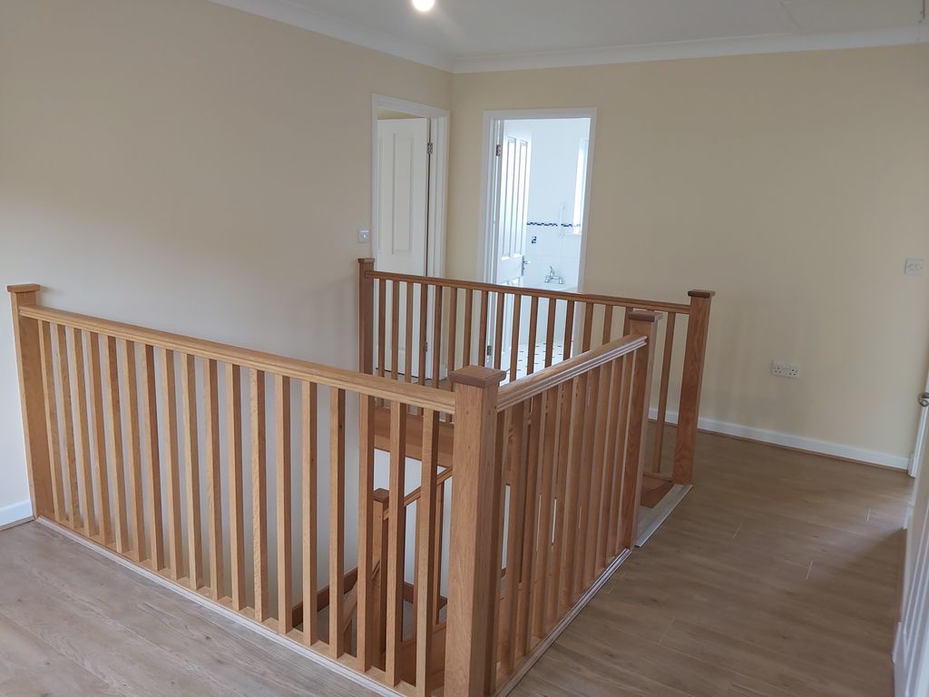 Additional image 10 of 4 bed detached house to rentForest Road, Lampeter SA48