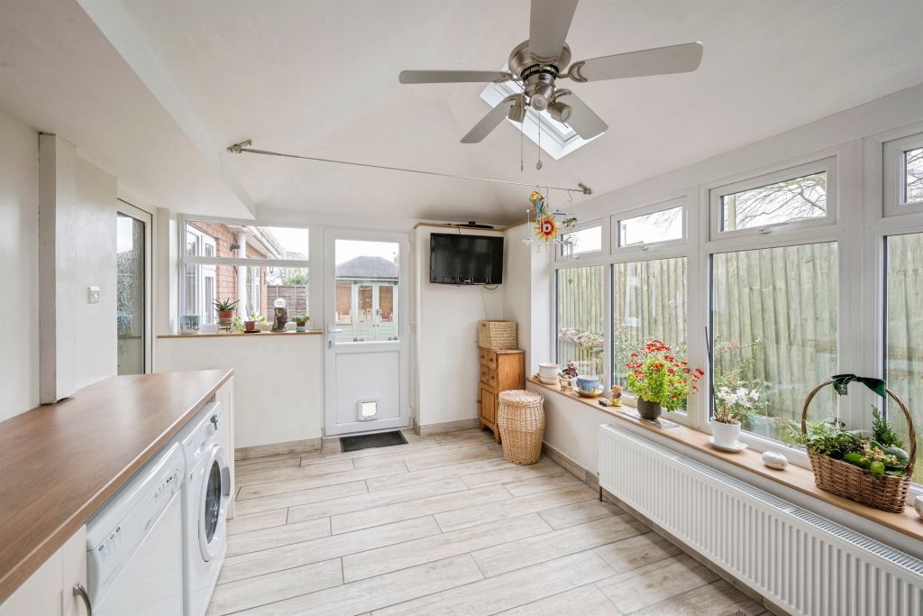 Additional image 8 of 4 bed detached bungalow for saleHigh Street, Broughton, Brigg DN20