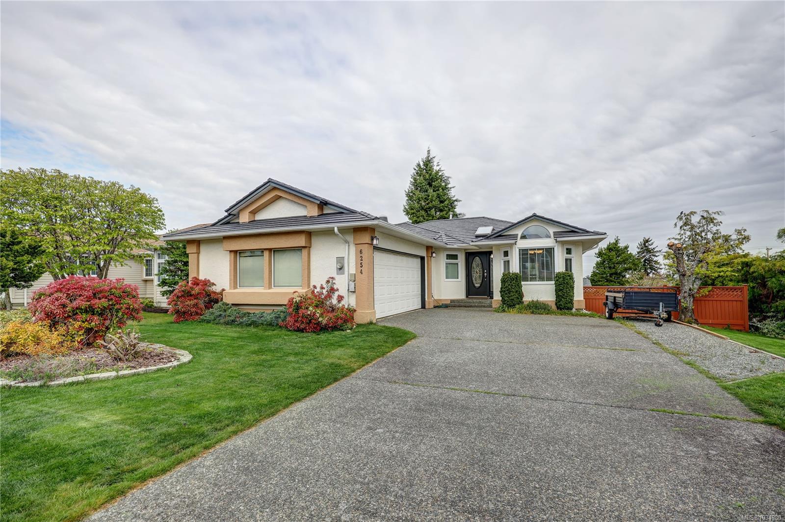 Additional image 2 of 6254 Waterbury Road, Nanaimo, BC, V9V 1L5