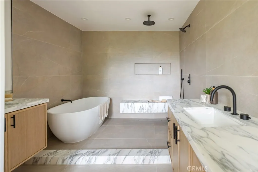 Additional image 39 of 5873 Fairhaven Ave, Woodland Hills, CA 91367