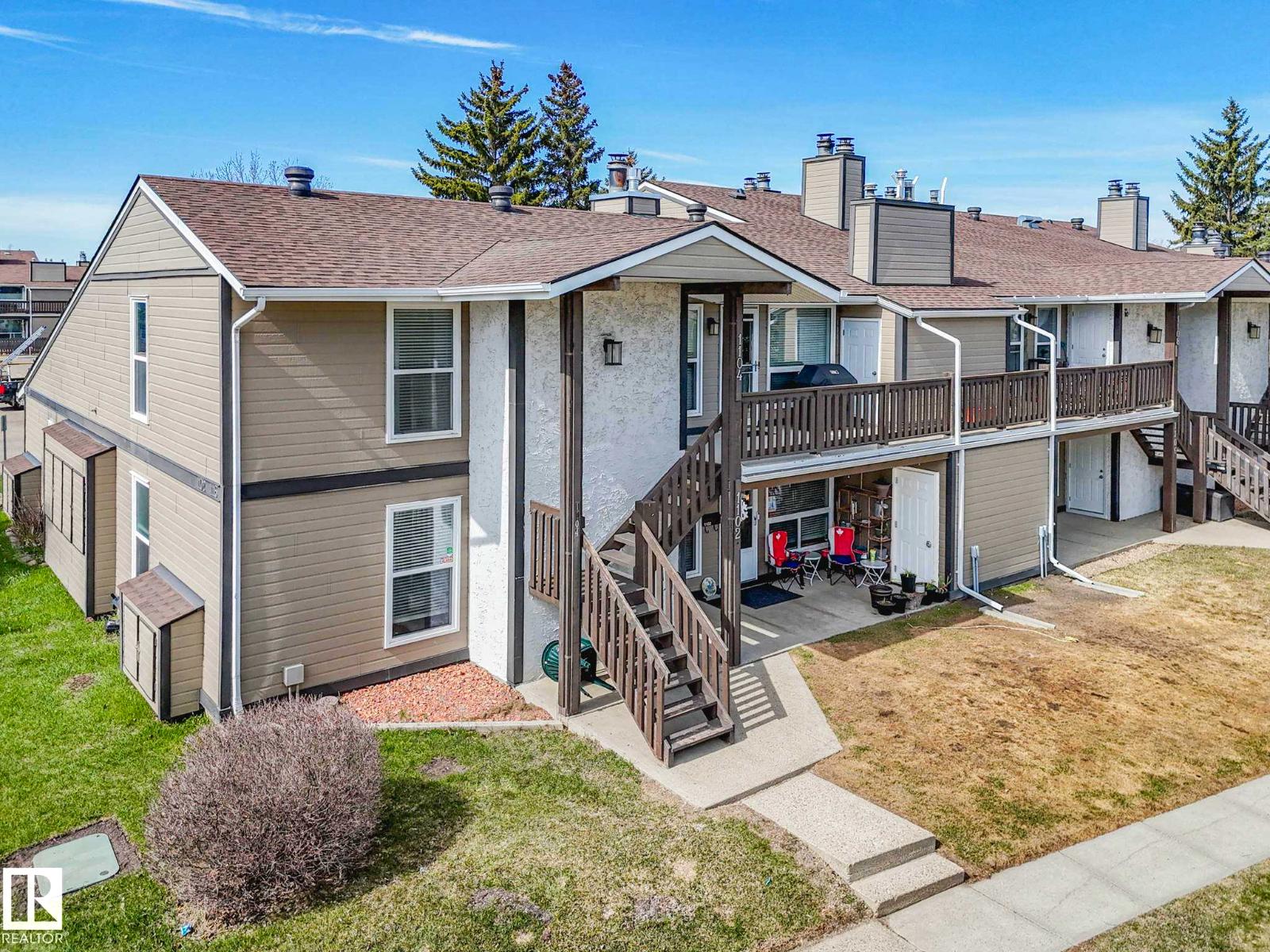 1102 Saddleback Road NW, Edmonton, AB, T6J4Z4