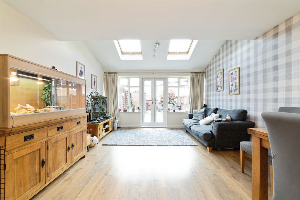 Additional image 5 of 3 bed end terrace house for saleStoney Fields, Watton At Stone, Hertford SG14