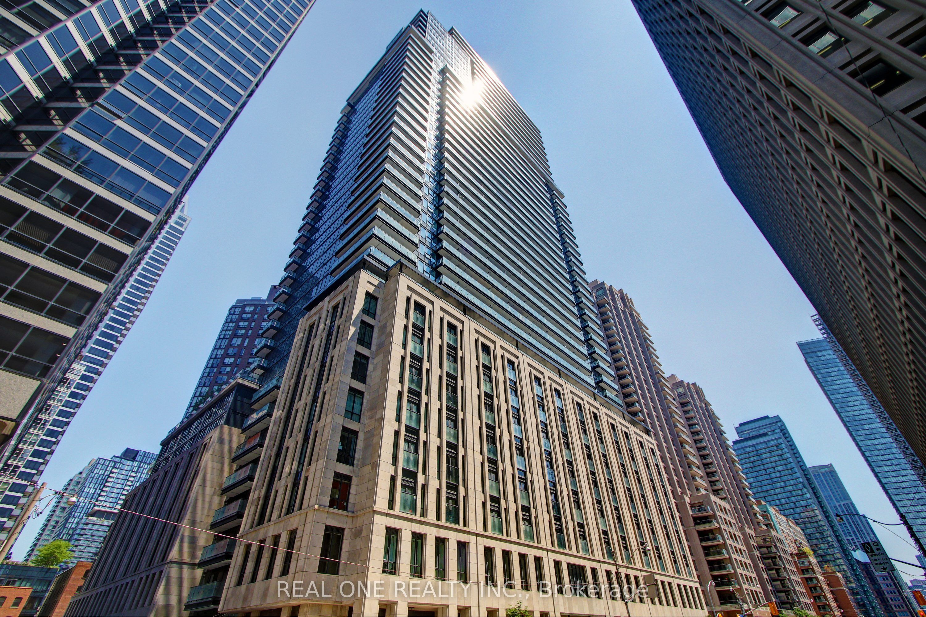 2313-955 Bay Street, Toronto, ON, M5S 2A2