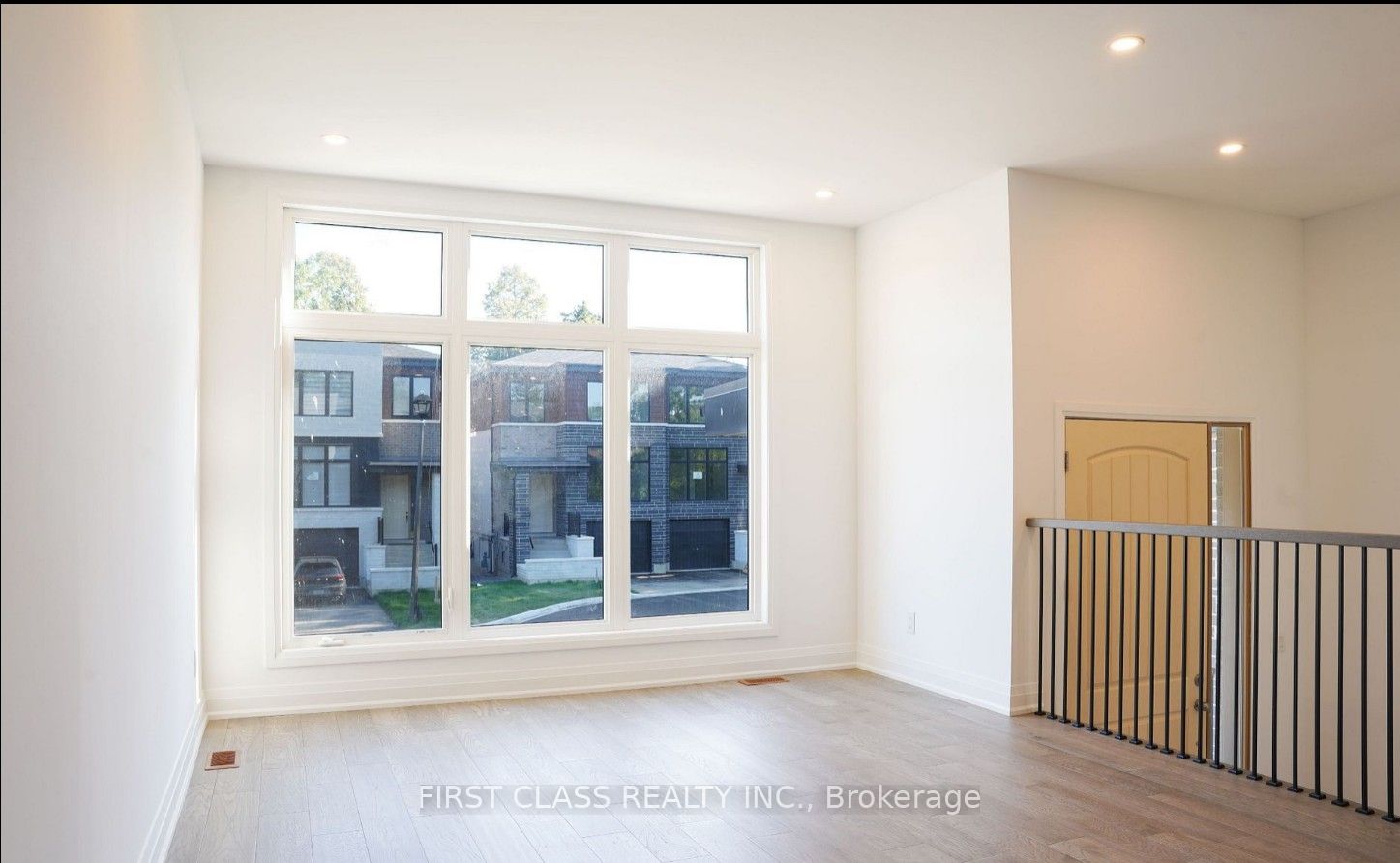 Additional image 5 of 16 Direzze Court, Richmond Hill, ON, L4C 5T8