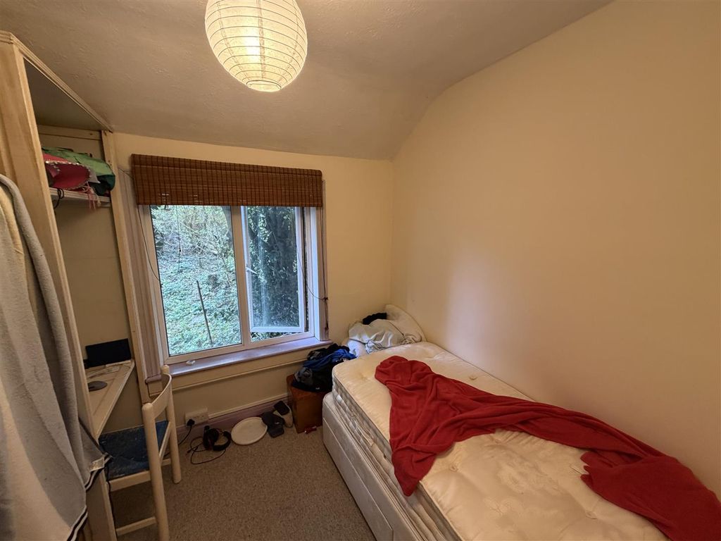 Additional image 5 of 3 bed terraced house to rentCoombe Road, Brighton BN2