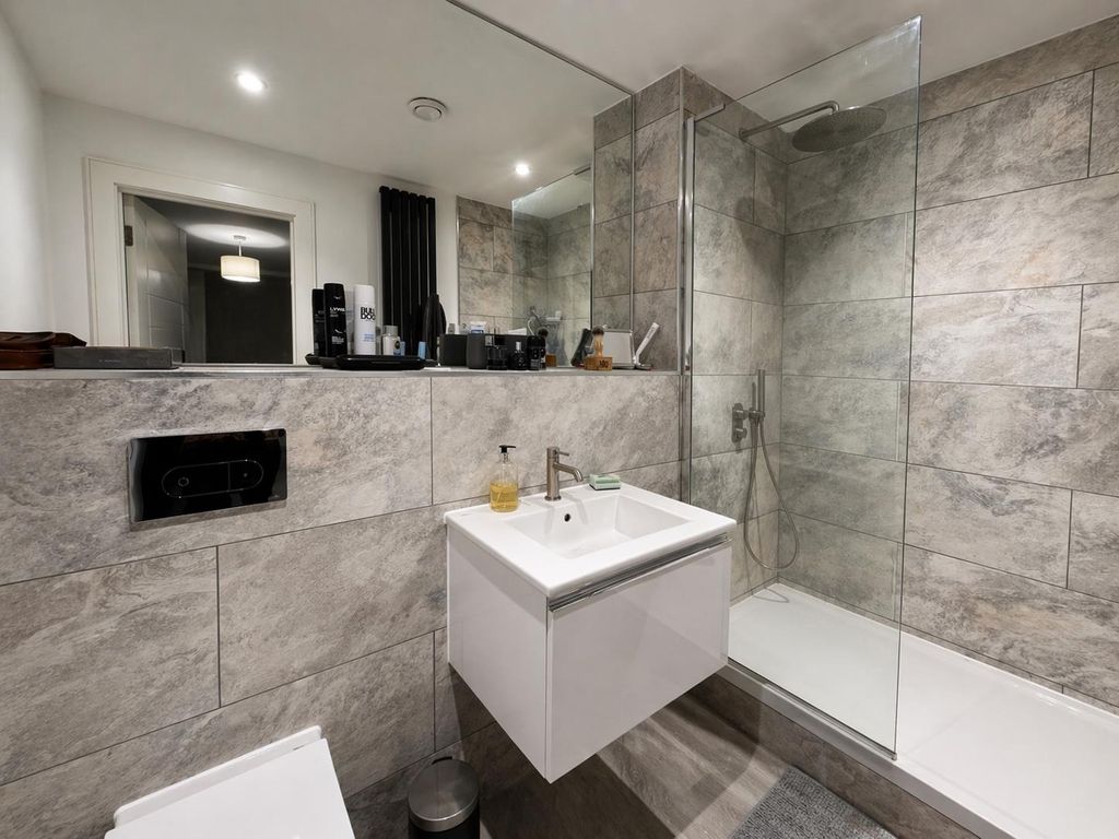 Additional image 8 of 3 bed flat to rentCathedral Gardens, Cathedral Road, Pontcanna CF11
