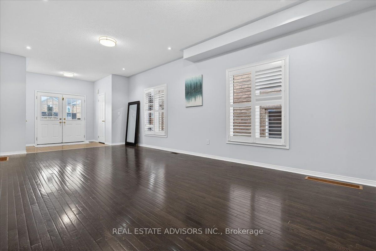 Additional image 6 of 556 Forsyth Farm Drive, Whitchurch-stouffville, ON, L4A 0N3