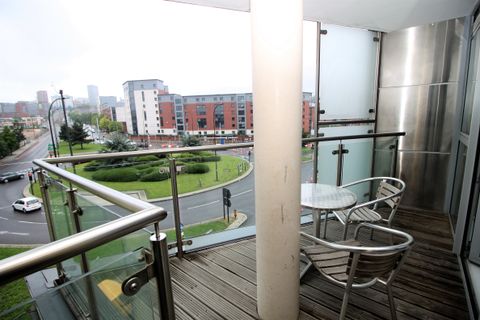 Dun Street, Sheffield, South Yorkshire, UK S3