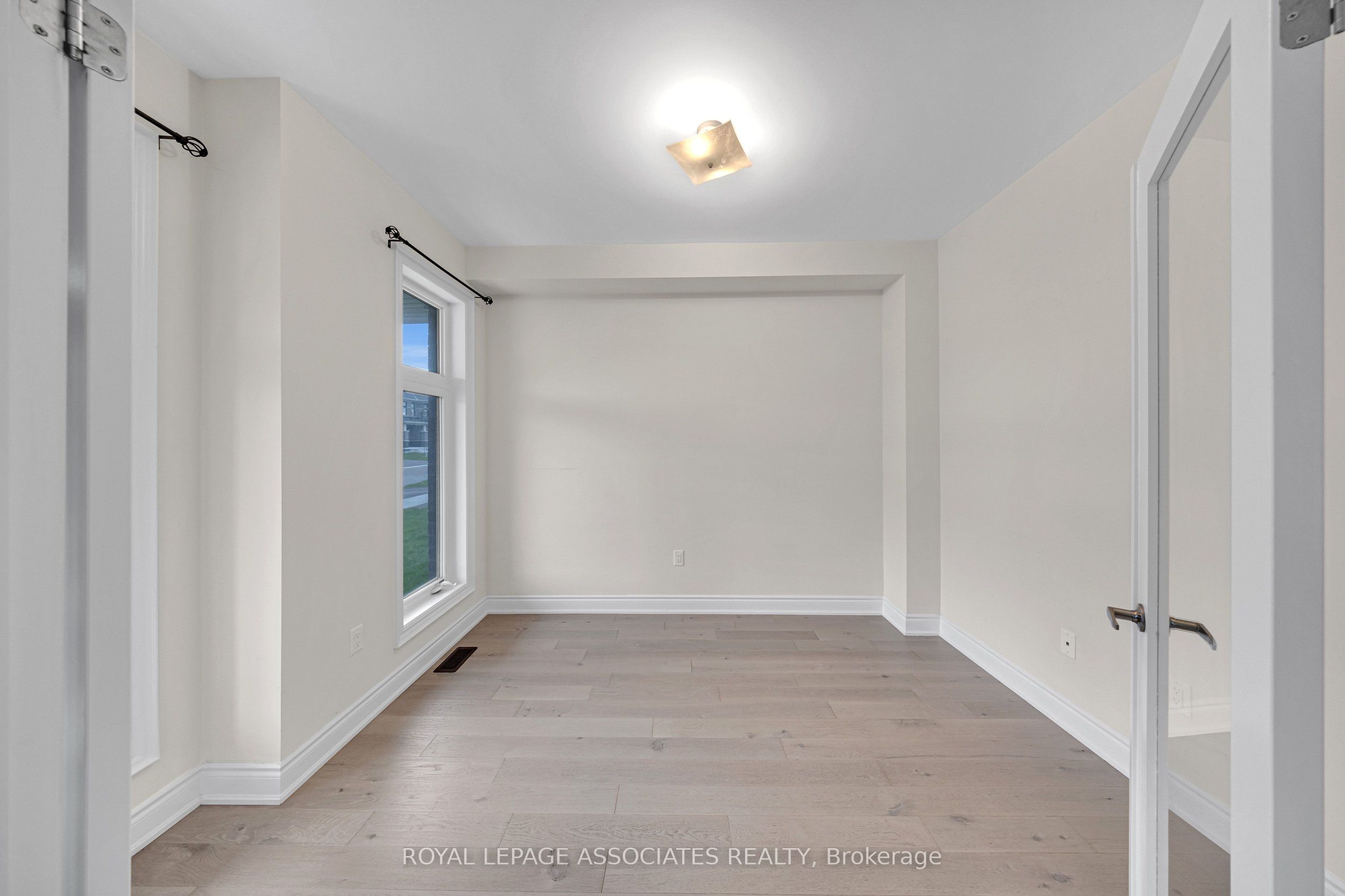 Additional image 3 of 21 John Dallimore Drive, Georgina, ON, L4P 0S6