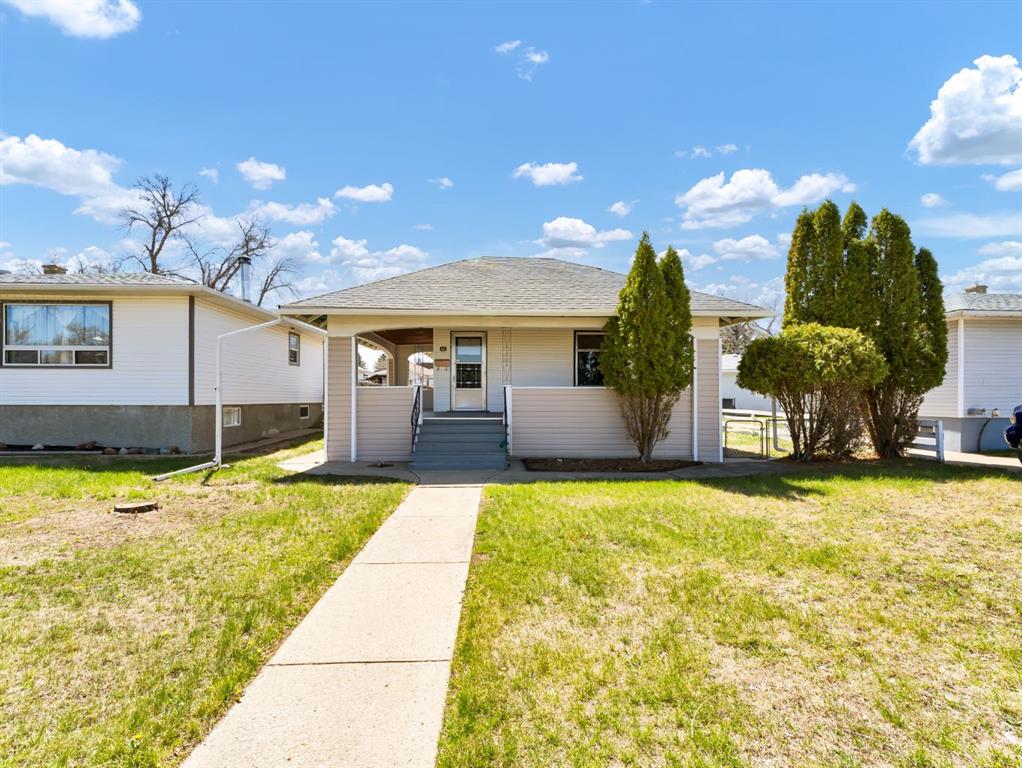 43 9 Street NE, Medicine Hat, AB, T1A 5R2