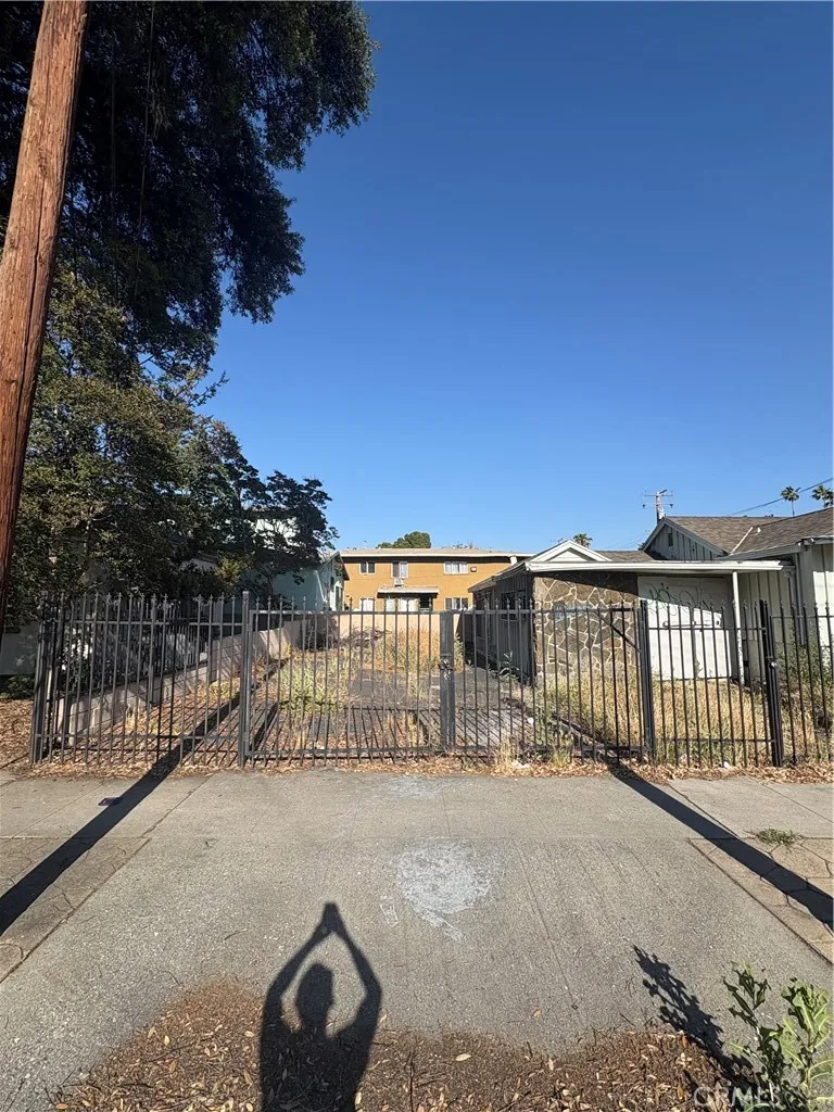 Additional image 46 of 1673 N D Street, San Bernardino, CA 92405
