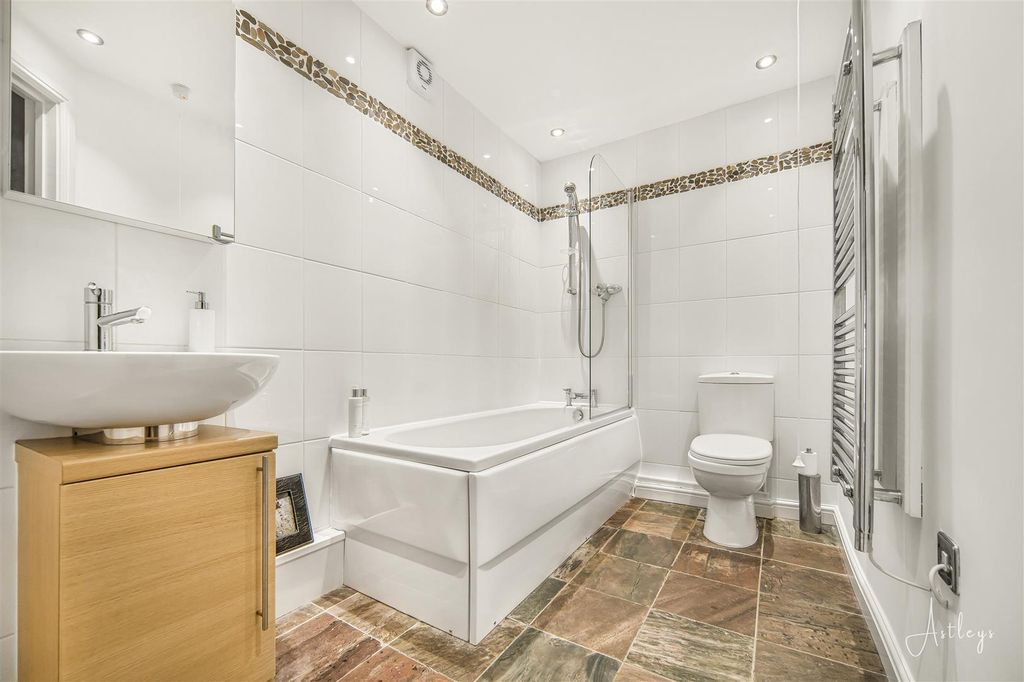 Additional image 7 of 1 bed flat for sale728 Mumbles Road, Mumbles, Swansea SA3