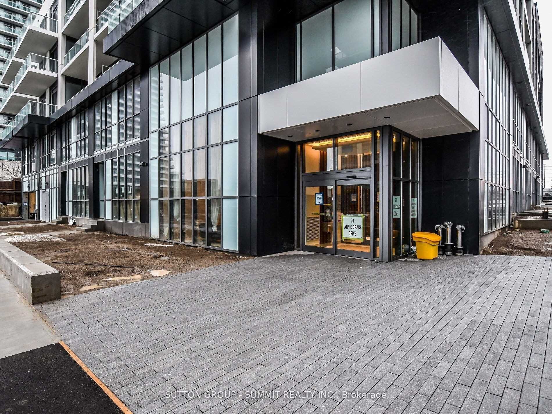 Additional image 2 of 4908-70 Annie Craig Drive, Toronto, ON, M8V 0C4