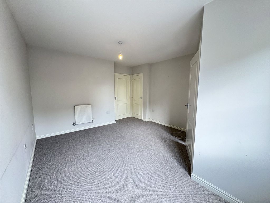 Additional image 7 of 3 bed semi-detached house to rentCastleton Grove, Haverfordwest, Pembrokeshire SA62