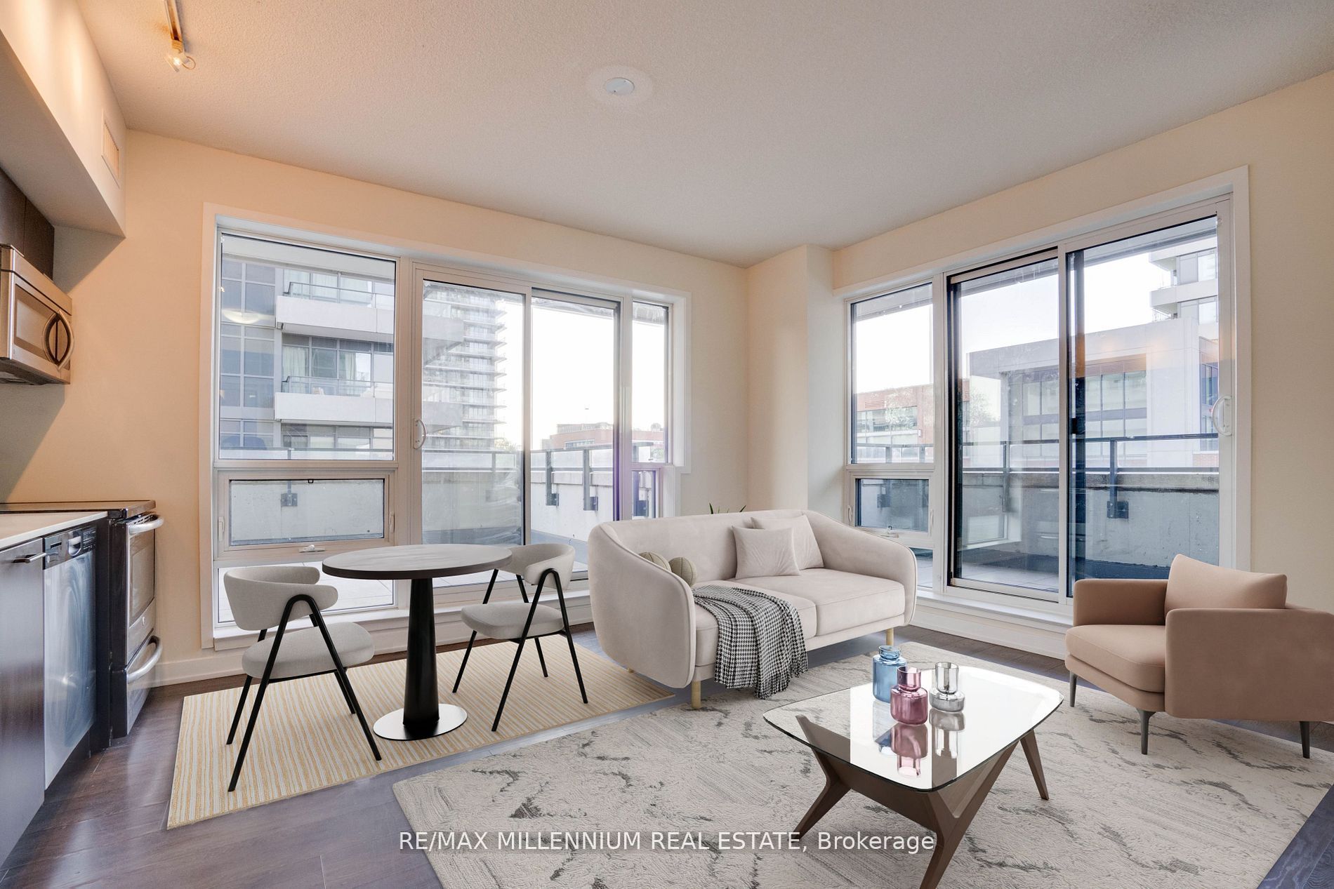 Additional image 4 of 308-2212 Lake Shore Boulevard W, Toronto, ON, M8V 0C2