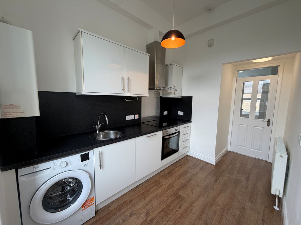 Additional image 4 of 2 bed flat to rentWinton Street, Ardrossan KA22
