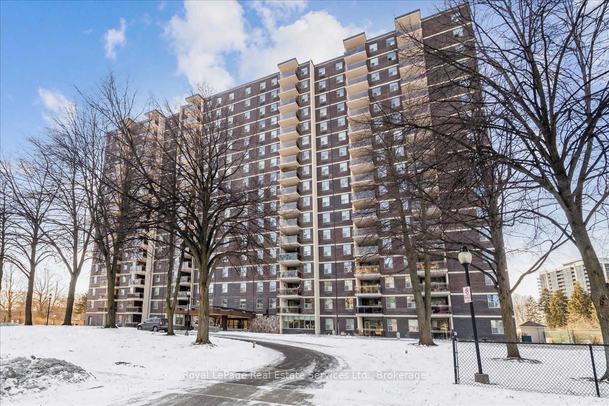 812-966 Inverhouse Drive, Mississauga, ON, L5J 4B6