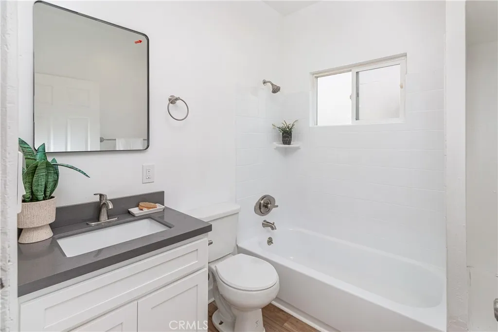 Additional image 18 of 2421 S Cloverdale Avenue, Los Angeles, CA 90016
