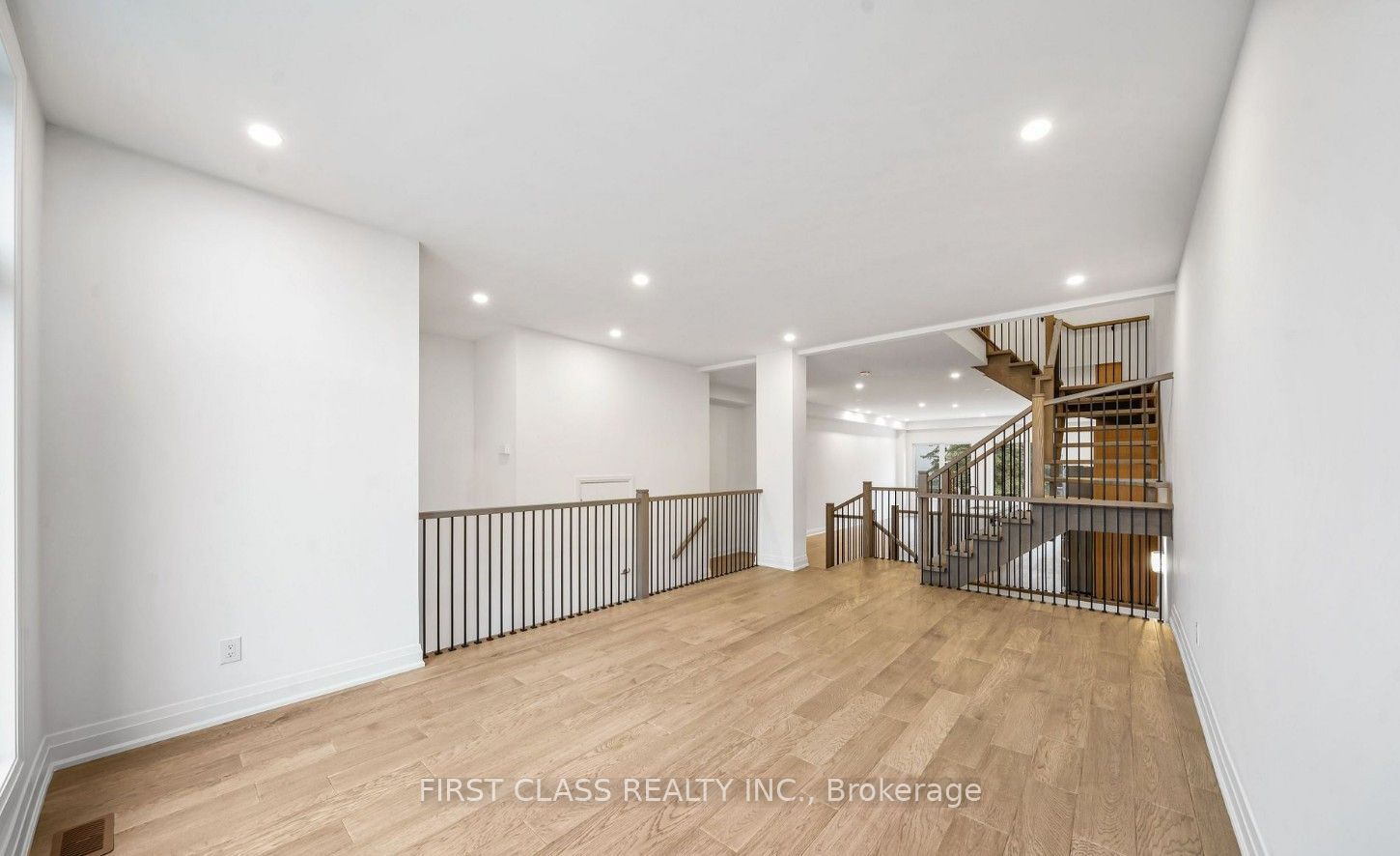 Additional image 6 of 16 Direzze Court, Richmond Hill, ON, L4C 5T8