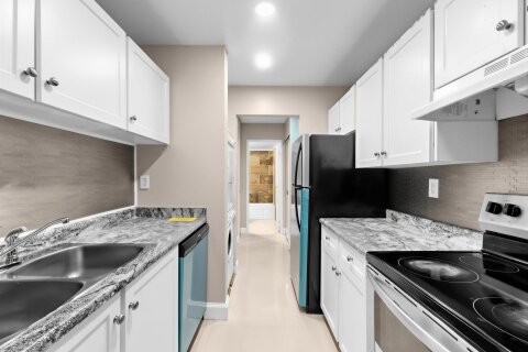 Additional image 8 of 5-9584 Manchester Drive, Burnaby, BC, V3N 4R1