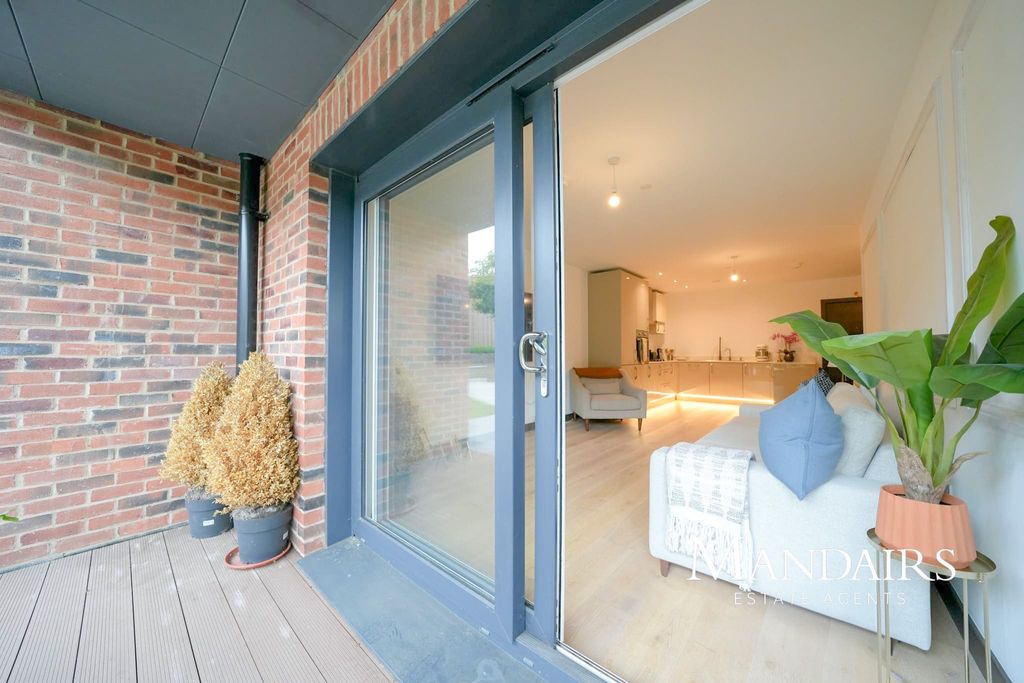 Additional image 2 of 2 bed flat to rentClarkson House, Fletton Quays, Peterborough PE2