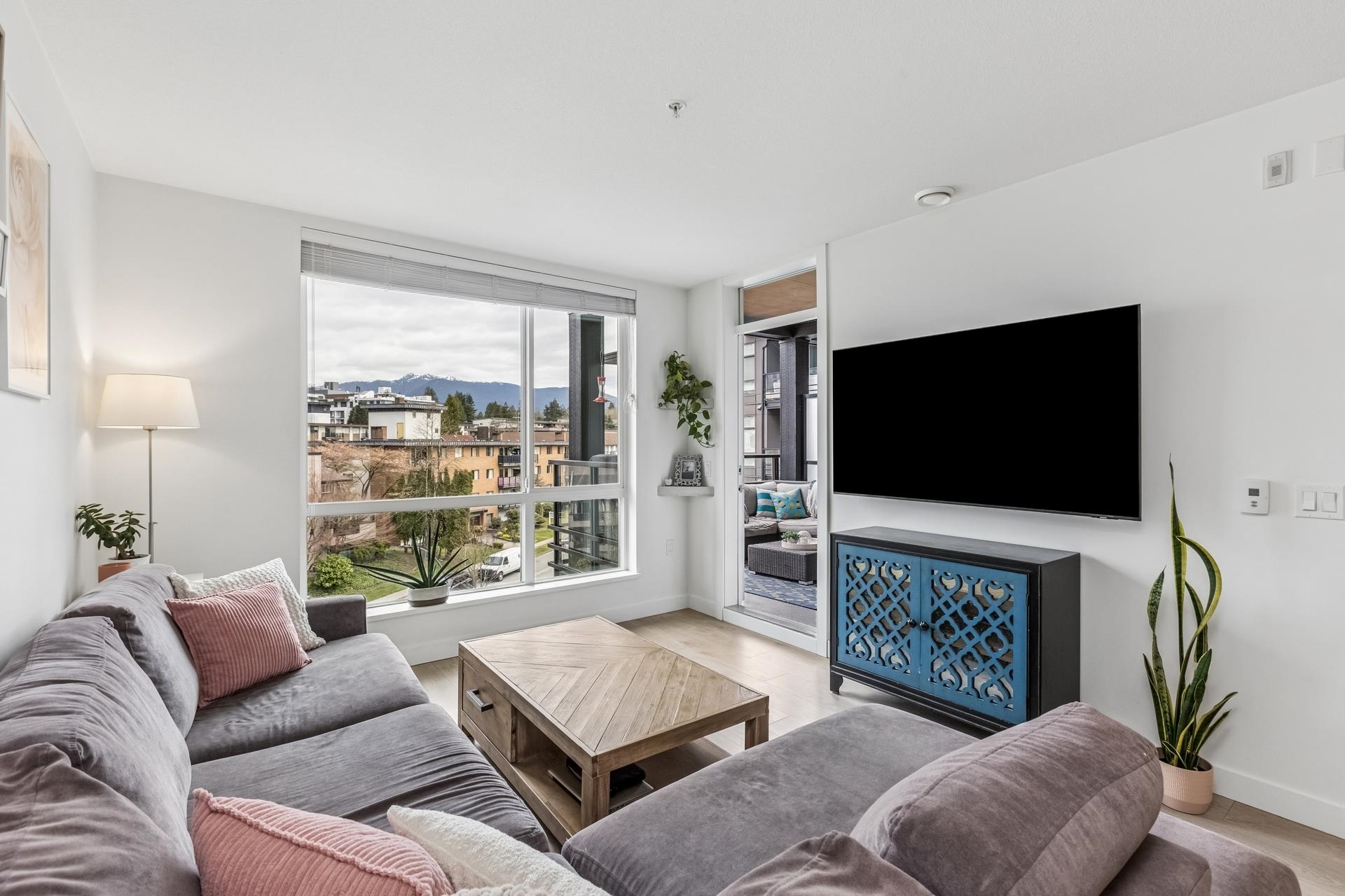 Additional image 4 of 511-108 8th Street E, North Vancouver, BC, V7L 0H1