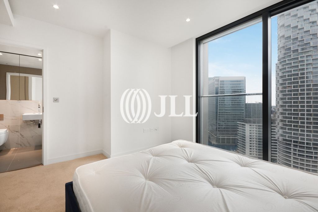 Additional image 10 of 2 bed flat to rentHampton Tower, Marsh Wall E14