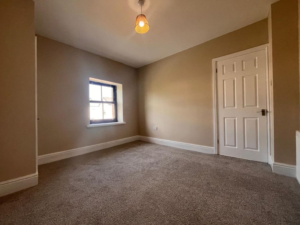 Additional image 12 of 2 bed semi-detached house to rentGoldcroft Common, Caerleon NP18