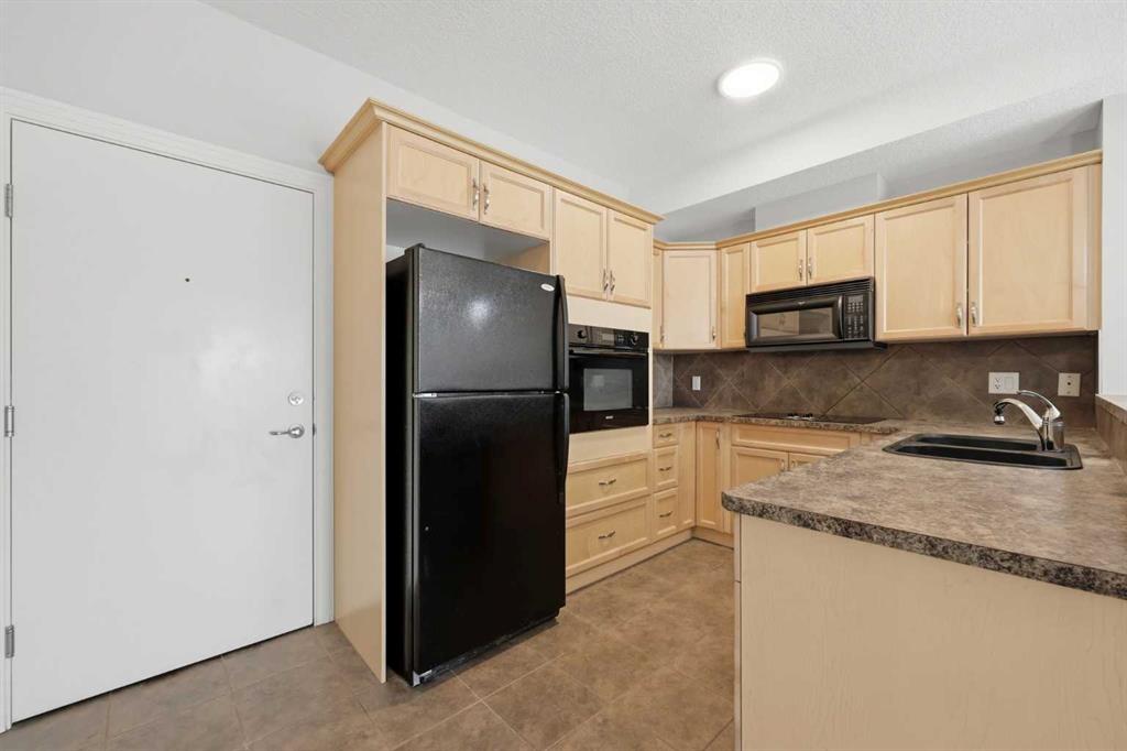 Additional image 6 of 322-60 Royal Oak Plaza NW, Calgary, AB, T3G 0A7