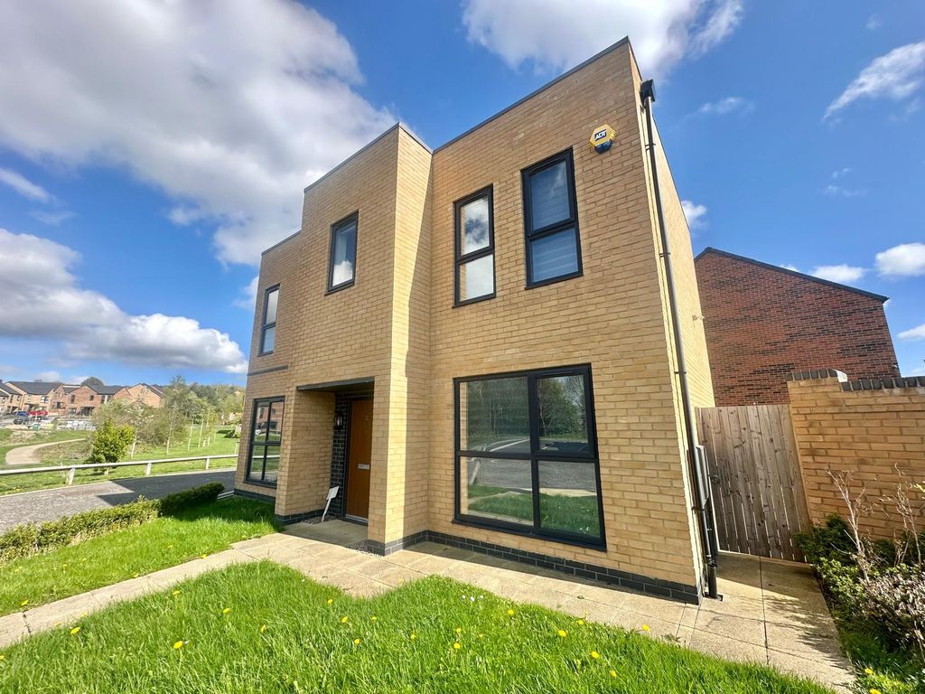 4 bed detached house to rentAspen Close, Birtley DH3