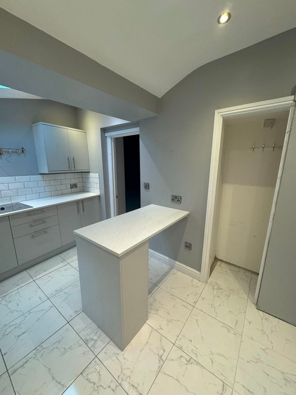 Additional image 3 of 3 bed terraced house to rentTalarfor, Stryd Y Plas, Nefyn, Pwllheli LL53
