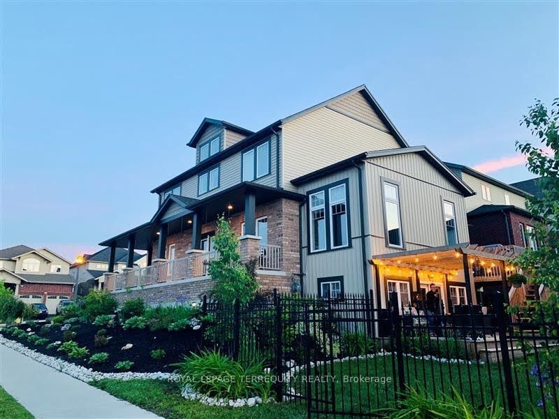 387 Gravel Ridge Trail, Kitchener, ON, N2E 0B9